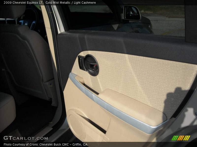 Gold Mist Metallic / Light Cashmere 2009 Chevrolet Equinox LT