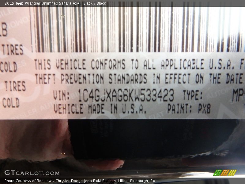 Black / Black 2019 Jeep Wrangler Unlimited Sahara 4x4