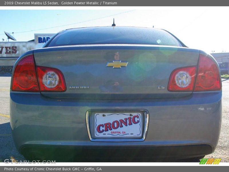 Golden Pewter Metallic / Titanium 2009 Chevrolet Malibu LS Sedan