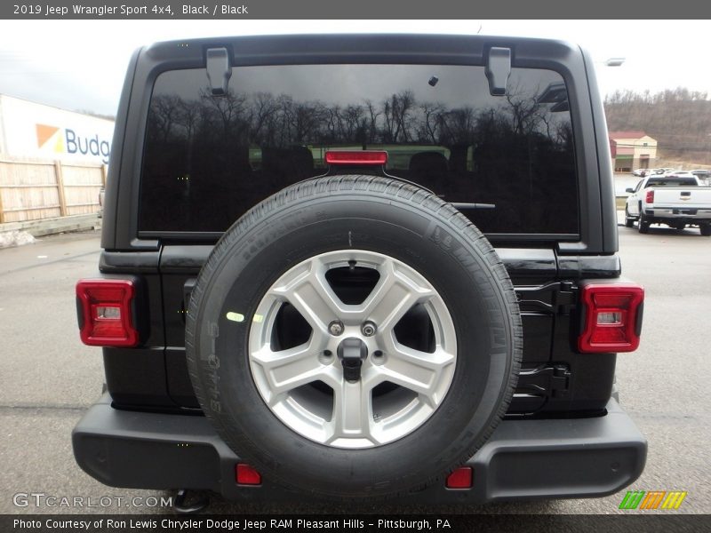 Black / Black 2019 Jeep Wrangler Sport 4x4