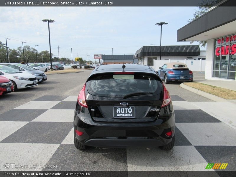 Shadow Black / Charcoal Black 2018 Ford Fiesta SE Hatchback