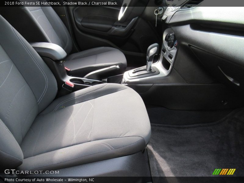 Shadow Black / Charcoal Black 2018 Ford Fiesta SE Hatchback