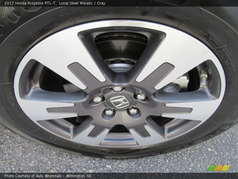 Lunar Silver Metallic / Gray 2017 Honda Ridgeline RTL-T