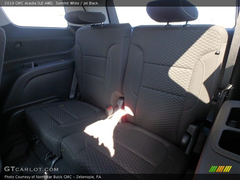 Summit White / Jet Black 2019 GMC Acadia SLE AWD