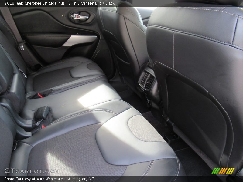 Billet Silver Metallic / Black 2018 Jeep Cherokee Latitude Plus