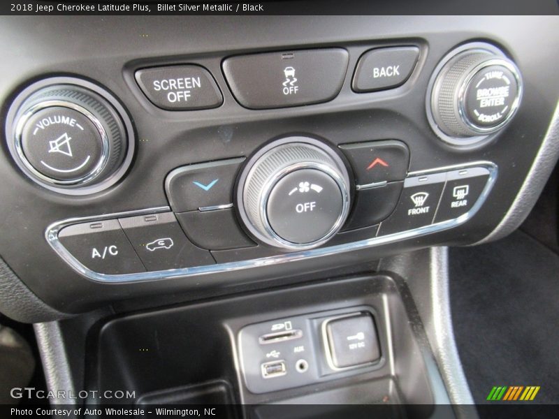 Billet Silver Metallic / Black 2018 Jeep Cherokee Latitude Plus