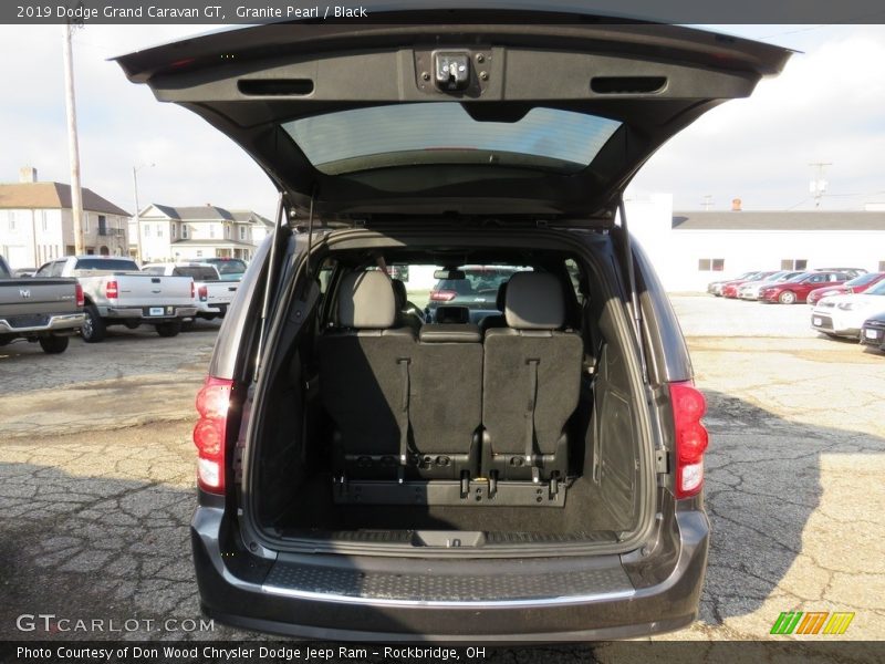 Granite Pearl / Black 2019 Dodge Grand Caravan GT