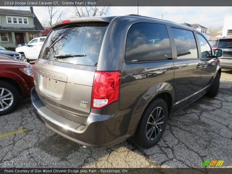 Granite Pearl / Black 2019 Dodge Grand Caravan GT