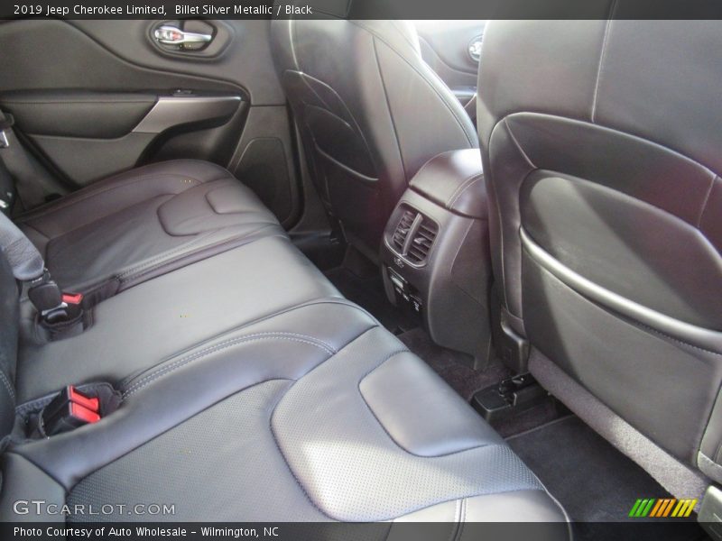 Billet Silver Metallic / Black 2019 Jeep Cherokee Limited