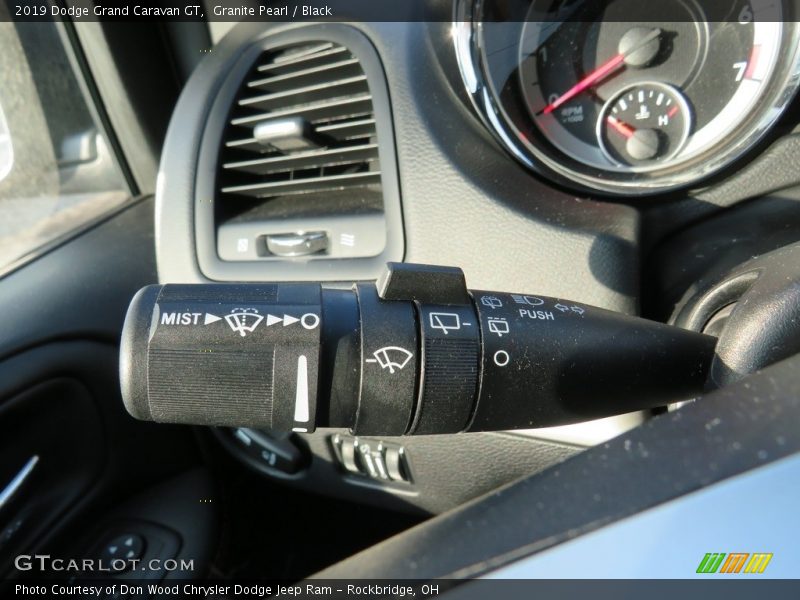 Granite Pearl / Black 2019 Dodge Grand Caravan GT