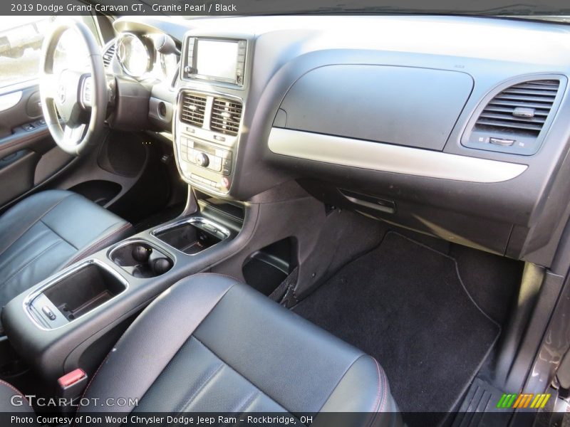 Granite Pearl / Black 2019 Dodge Grand Caravan GT