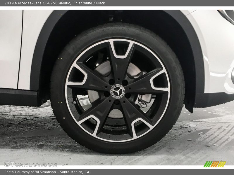 Polar White / Black 2019 Mercedes-Benz GLA 250 4Matic