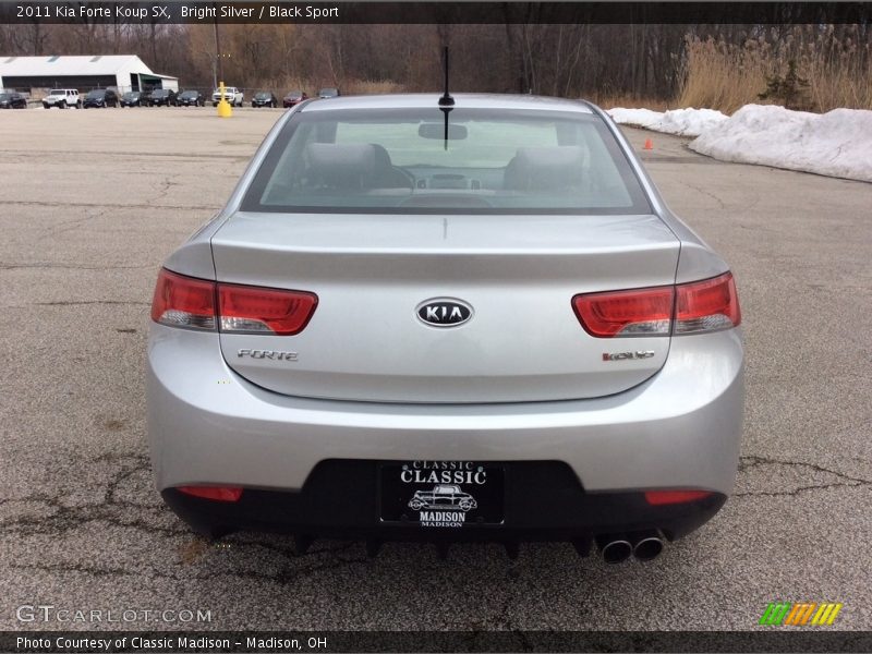 Bright Silver / Black Sport 2011 Kia Forte Koup SX