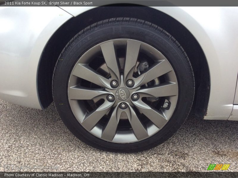 Bright Silver / Black Sport 2011 Kia Forte Koup SX