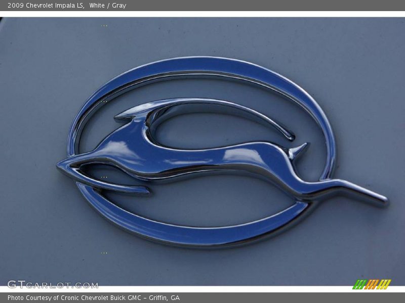 White / Gray 2009 Chevrolet Impala LS