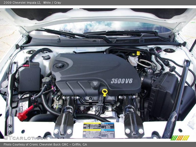 White / Gray 2009 Chevrolet Impala LS