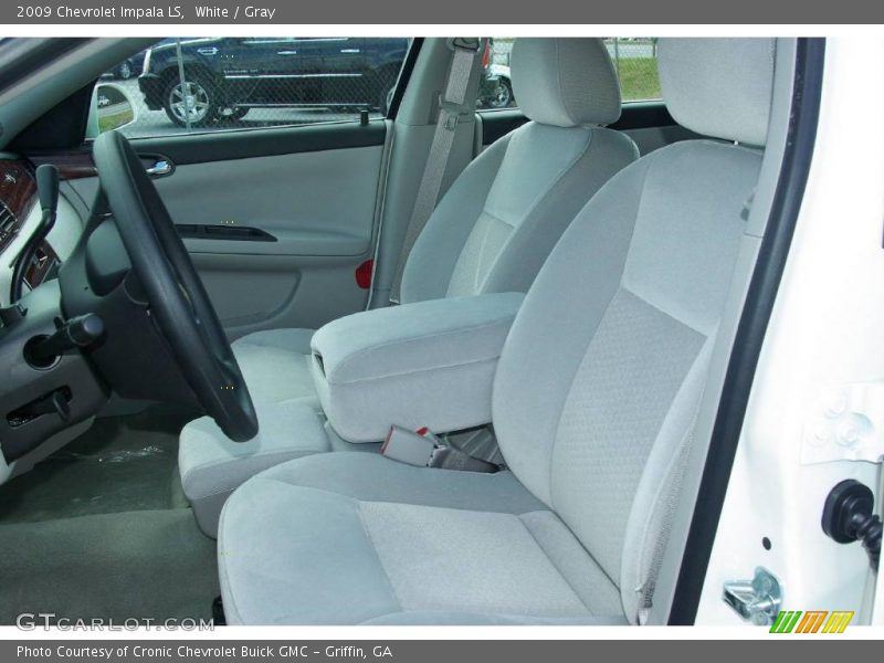 White / Gray 2009 Chevrolet Impala LS