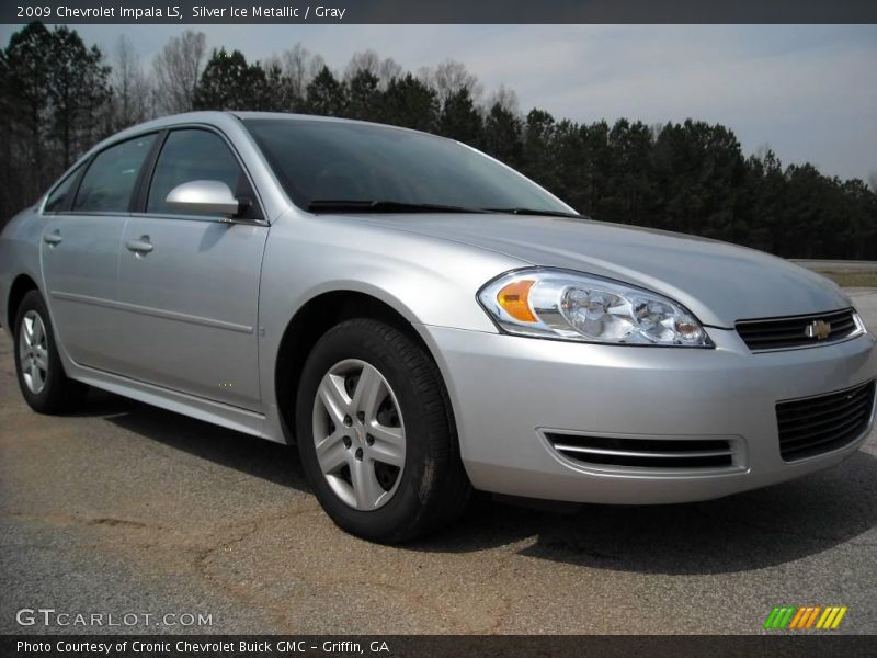 Silver Ice Metallic / Gray 2009 Chevrolet Impala LS