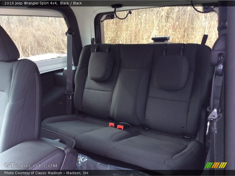 Black / Black 2019 Jeep Wrangler Sport 4x4