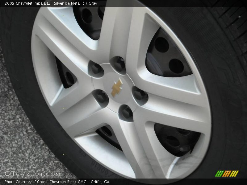 Silver Ice Metallic / Gray 2009 Chevrolet Impala LS