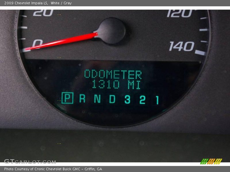 White / Gray 2009 Chevrolet Impala LS
