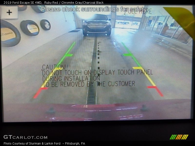 Ruby Red / Chromite Gray/Charcoal Black 2019 Ford Escape SE 4WD