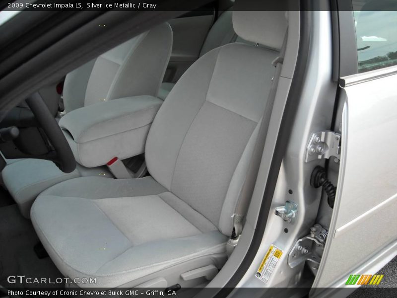 Silver Ice Metallic / Gray 2009 Chevrolet Impala LS