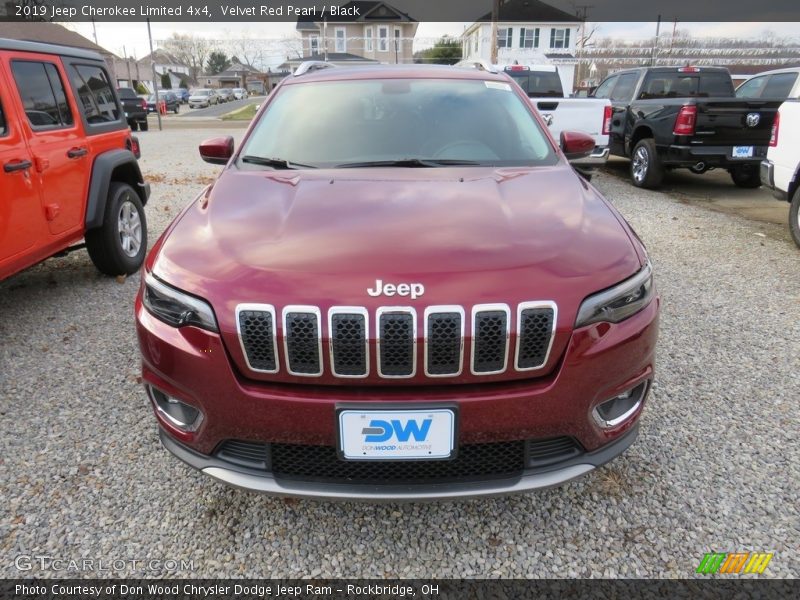 Velvet Red Pearl / Black 2019 Jeep Cherokee Limited 4x4