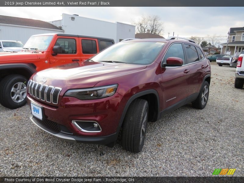 Velvet Red Pearl / Black 2019 Jeep Cherokee Limited 4x4