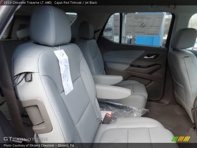 Cajun Red Tintcoat / Jet Black 2019 Chevrolet Traverse LT AWD