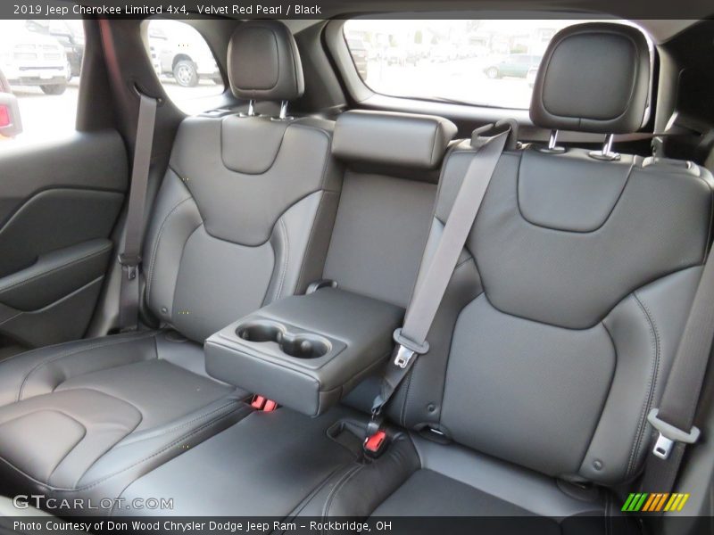Velvet Red Pearl / Black 2019 Jeep Cherokee Limited 4x4