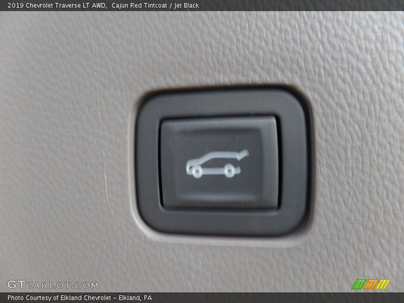 Cajun Red Tintcoat / Jet Black 2019 Chevrolet Traverse LT AWD