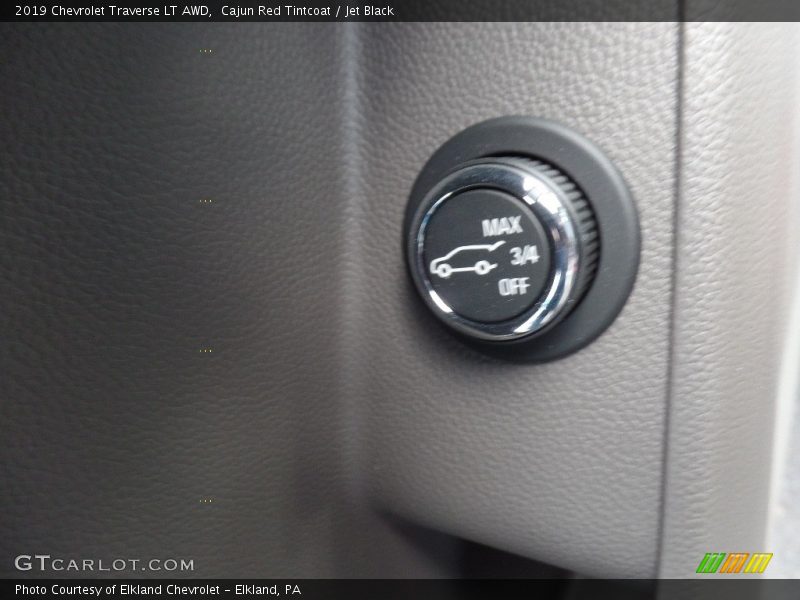 Cajun Red Tintcoat / Jet Black 2019 Chevrolet Traverse LT AWD