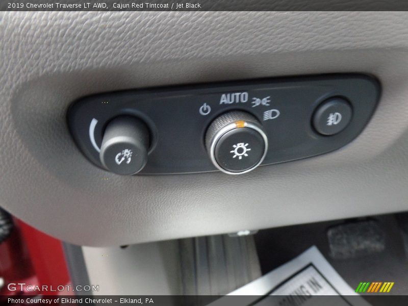 Cajun Red Tintcoat / Jet Black 2019 Chevrolet Traverse LT AWD