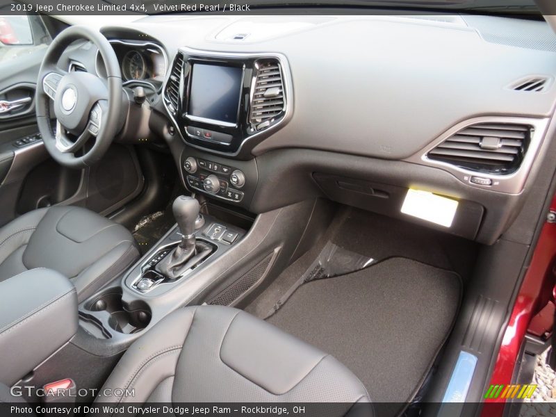 Velvet Red Pearl / Black 2019 Jeep Cherokee Limited 4x4