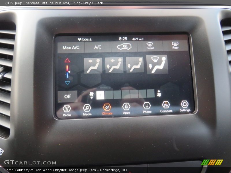 Sting-Gray / Black 2019 Jeep Cherokee Latitude Plus 4x4