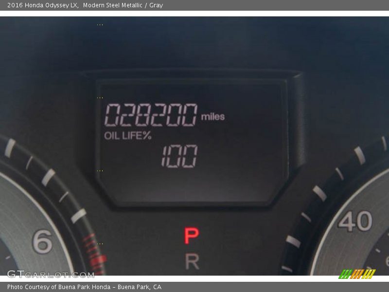 Modern Steel Metallic / Gray 2016 Honda Odyssey LX