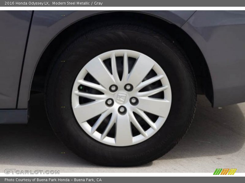 Modern Steel Metallic / Gray 2016 Honda Odyssey LX