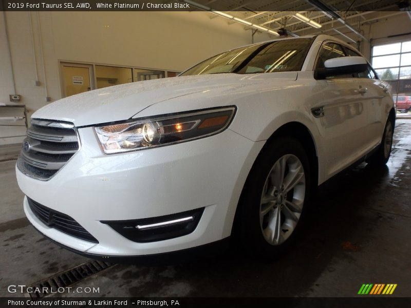 White Platinum / Charcoal Black 2019 Ford Taurus SEL AWD