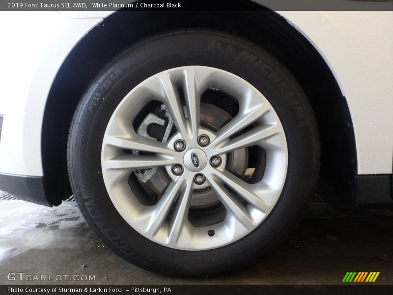 White Platinum / Charcoal Black 2019 Ford Taurus SEL AWD