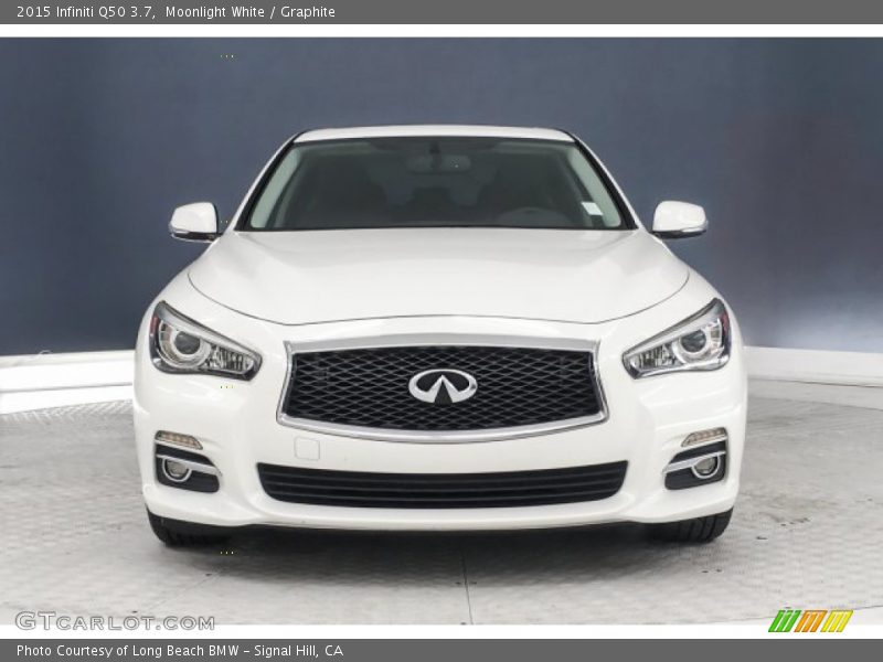 Moonlight White / Graphite 2015 Infiniti Q50 3.7