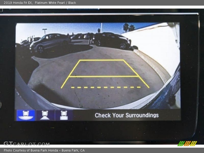 Platinum White Pearl / Black 2019 Honda Fit EX