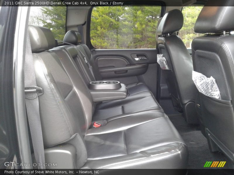 Onyx Black / Ebony 2011 GMC Sierra 2500HD Denali Crew Cab 4x4
