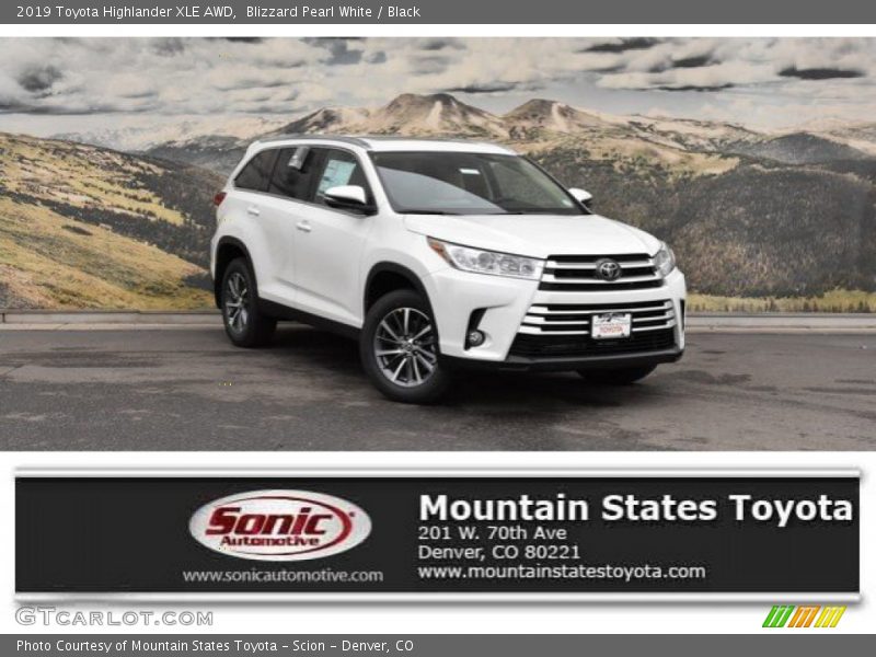 Blizzard Pearl White / Black 2019 Toyota Highlander XLE AWD