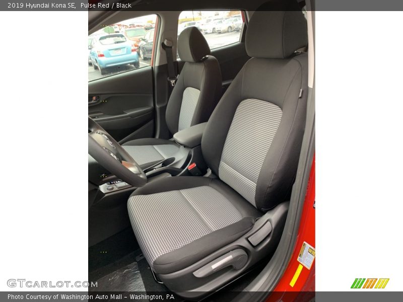 Pulse Red / Black 2019 Hyundai Kona SE