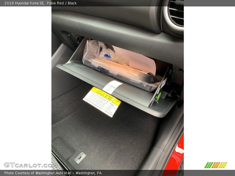 Pulse Red / Black 2019 Hyundai Kona SE