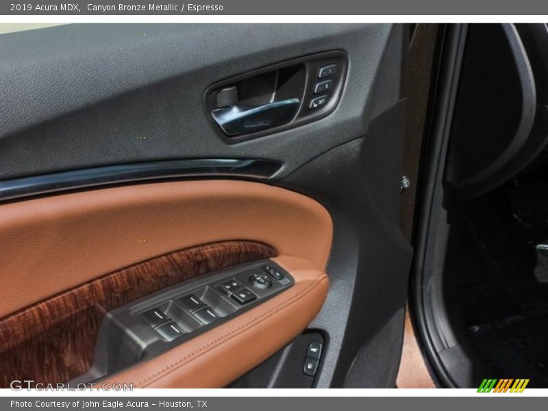 Canyon Bronze Metallic / Espresso 2019 Acura MDX