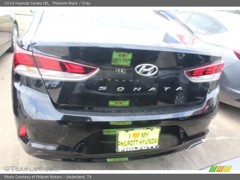 Phantom Black / Gray 2019 Hyundai Sonata SEL