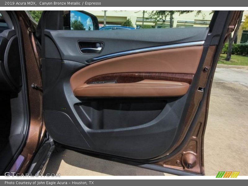 Canyon Bronze Metallic / Espresso 2019 Acura MDX