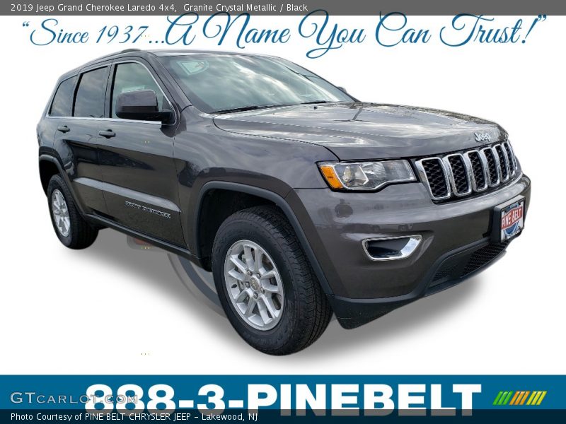 Granite Crystal Metallic / Black 2019 Jeep Grand Cherokee Laredo 4x4